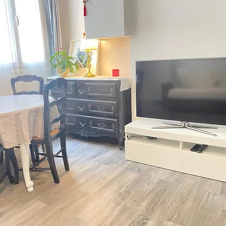 Chic 2 Bedrooms Phantheon Notre Dame *